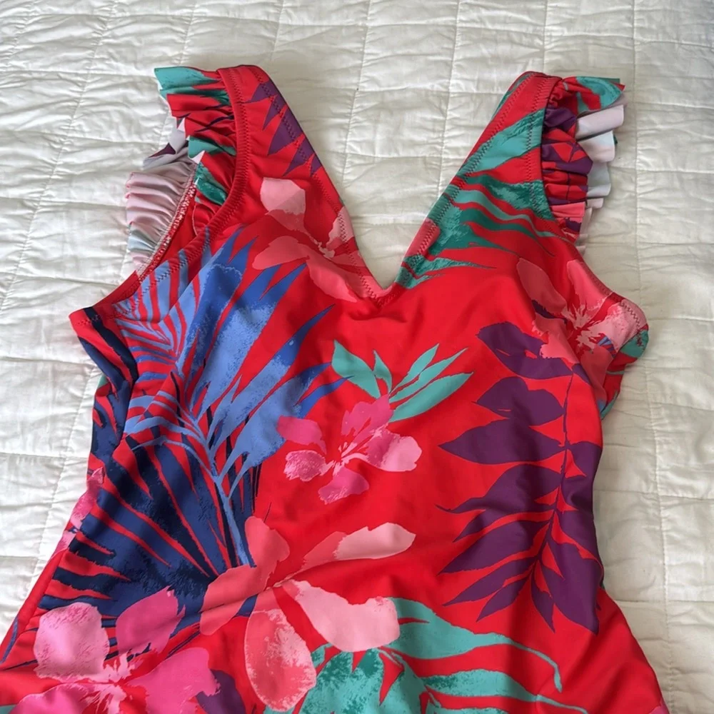Jessica Simpson Swimsuit Red Floral Flowers Hawaiian Tropical Aloha M